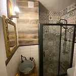 Отель Tasquartas